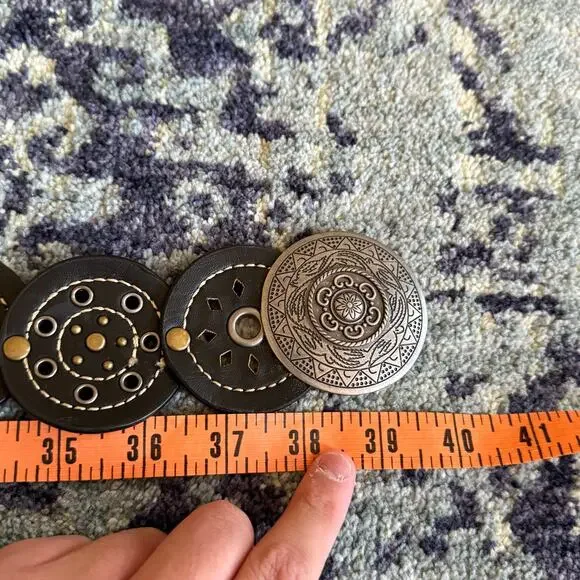 Vintage Western Leather Bohemian Festival Women’s Belt Silver Medallion Summer - Picture 5 of 10